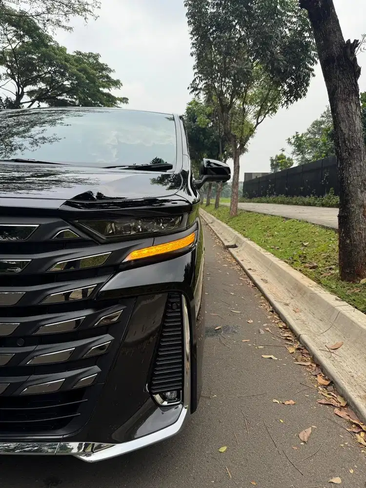 toyota vellfire 2024/2025 low km!gress!perfect!like new!