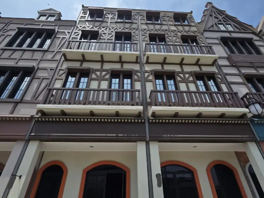 Ruko Osaka Pik 2 Boulevard Gandeng 2 Muka 9X20 Sudah Jebol