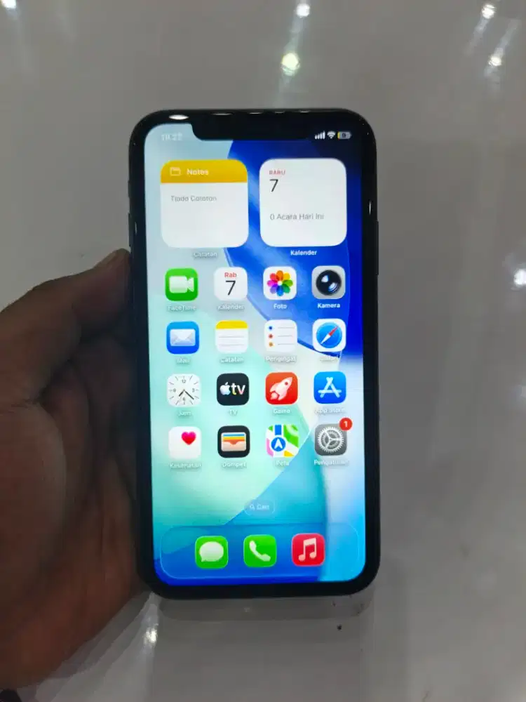 Iphone 11 128Gb aktivasi lama beserta nota