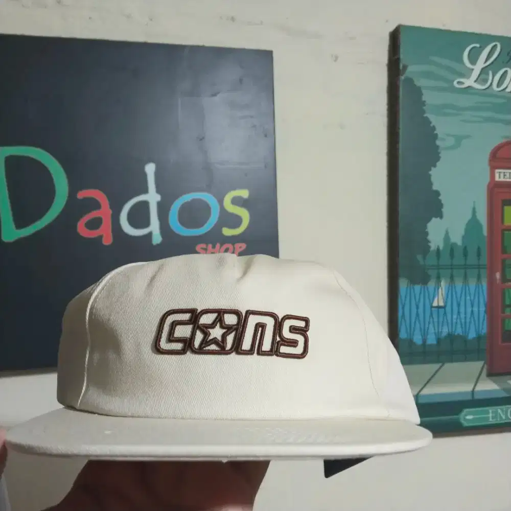 Topi snapback converse