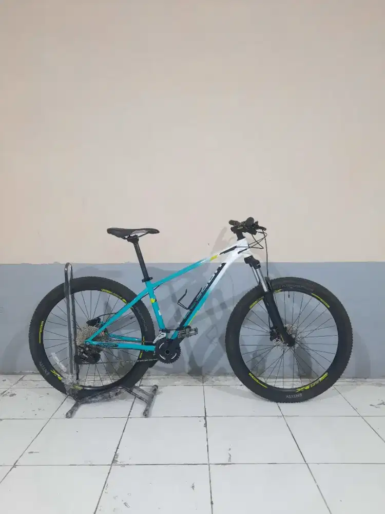 POLYGON XTRADA 5 LE TAHUN 2021