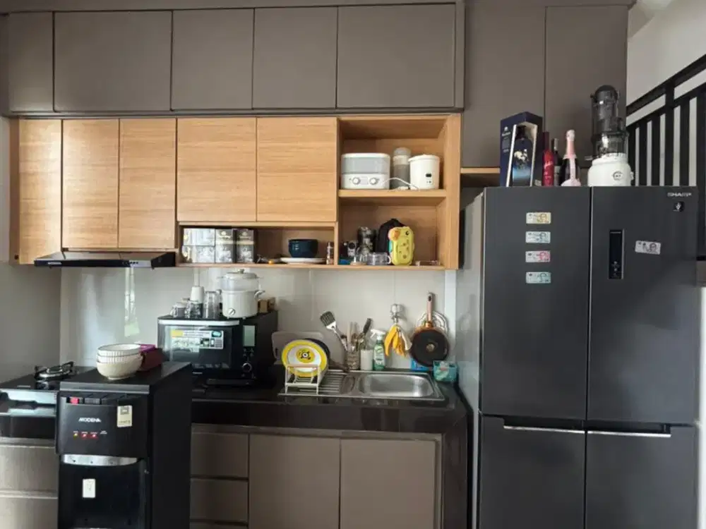 Disewakan rumah full furnish di pik 2