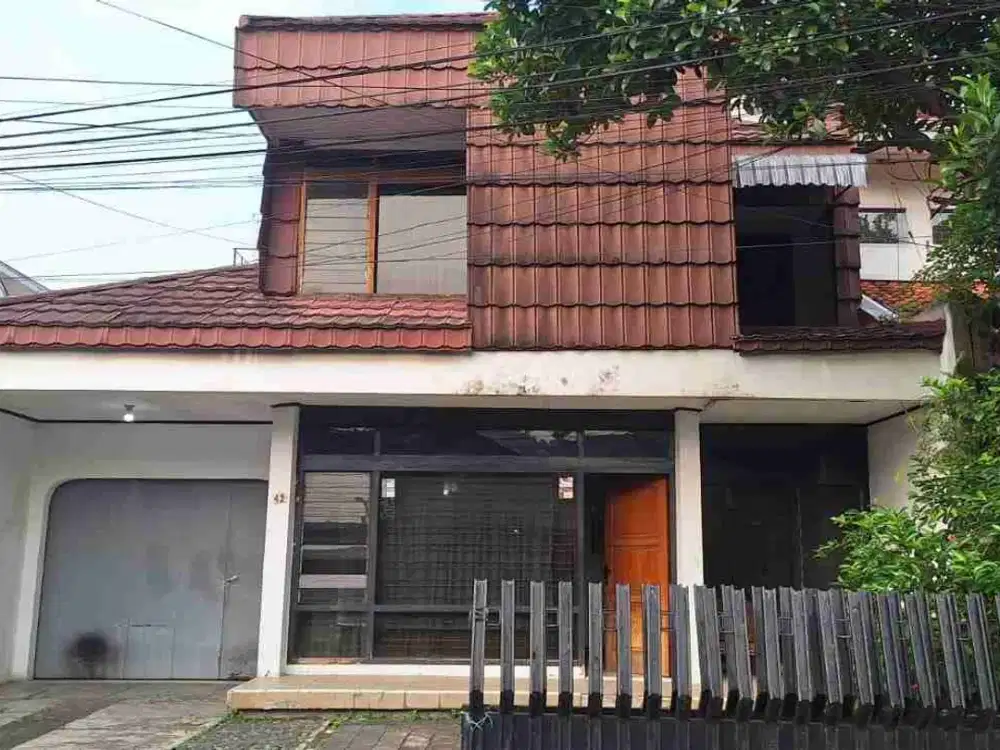 DIJUAL RUMAH TENGAH KOTA BANDUNG