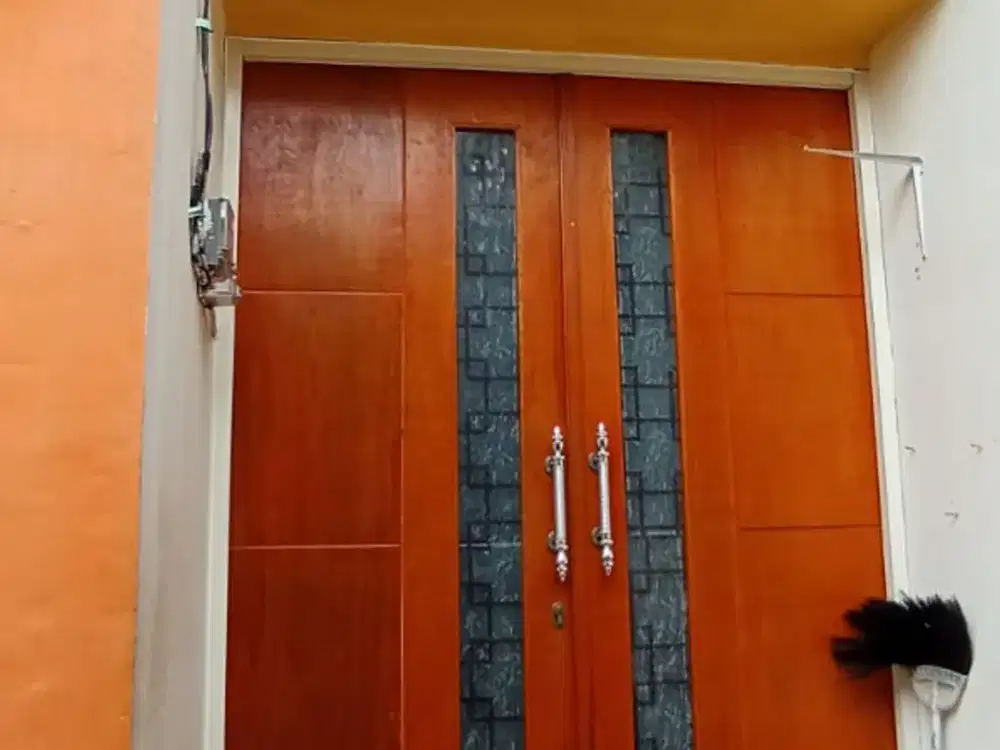 Rumah Menur, dekat kampus