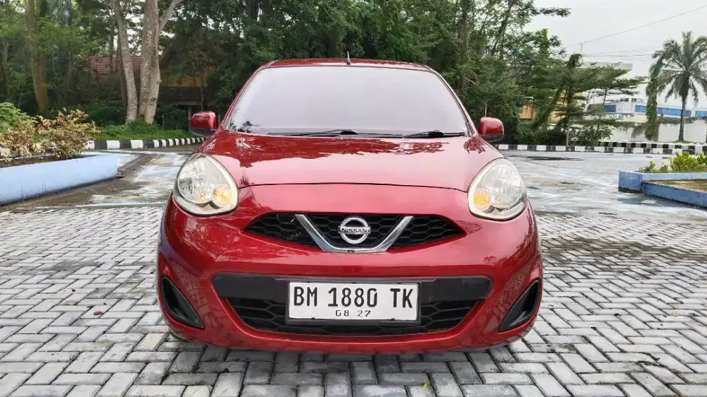 Nissan March 1.2 Automatic 2015