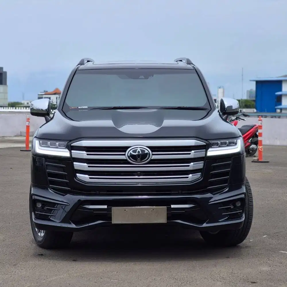 Landcruiser VXR 2025 Nik 2024 ( land cruiser LC300 )