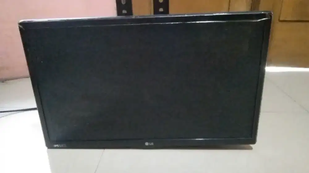 TV LED LG 14inch