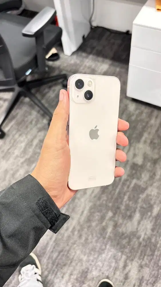 Iphone 13 128gb warna Pink