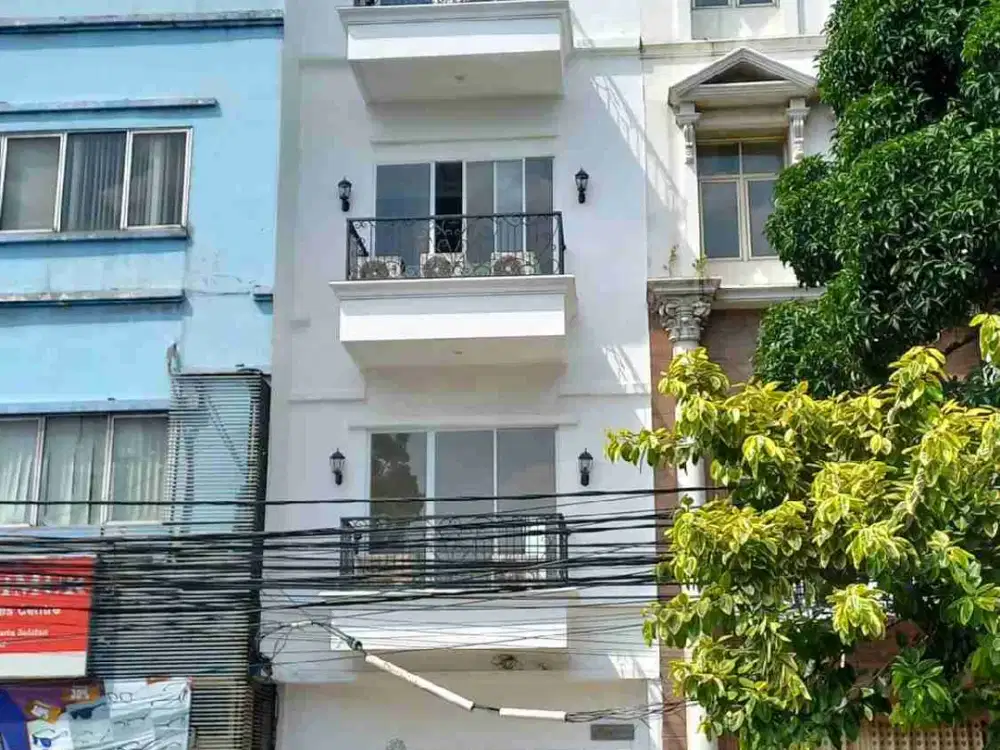 Dijual Ruko Baru Renov