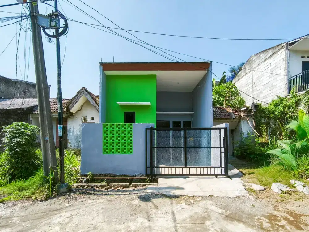 Rumah Hadap Utara 10 menit ke Cibinong City Mall Dibantu KPR J-37123