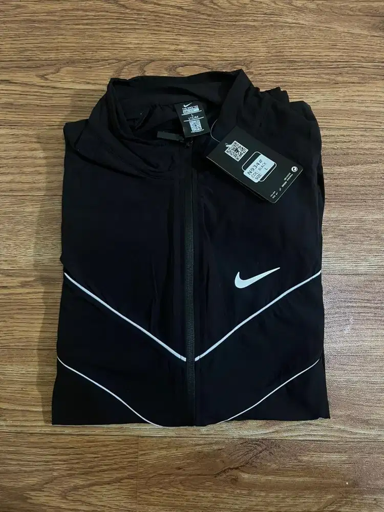 nike jaket uv unisex