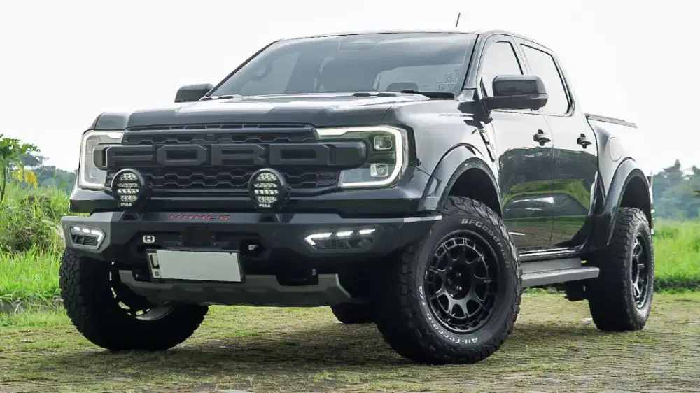 Ford Ranger Raptor DoubleCabin 2.0 Biturbo 4x4 Diesel Matic 2024 Hitam