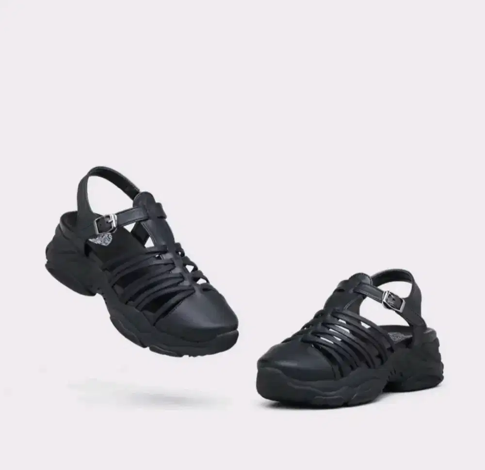 Gadiva black Adorable Projects