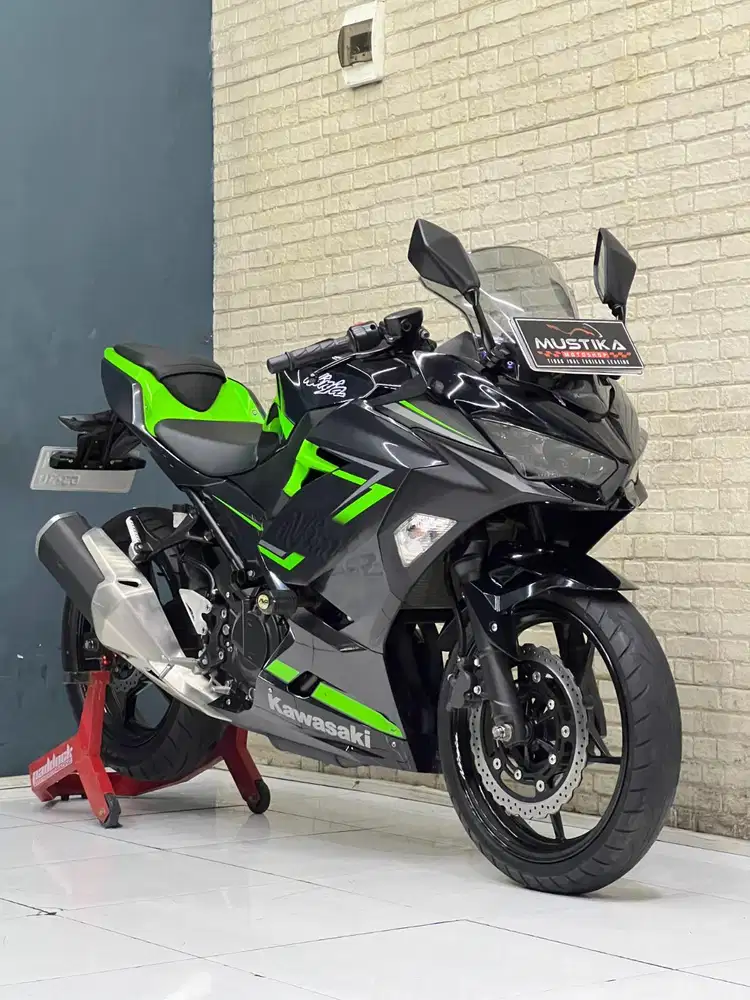 Kawasaki Ninja fi 250 MDP Keyless 2020 KM 11rb Asli - Zaky Mustika