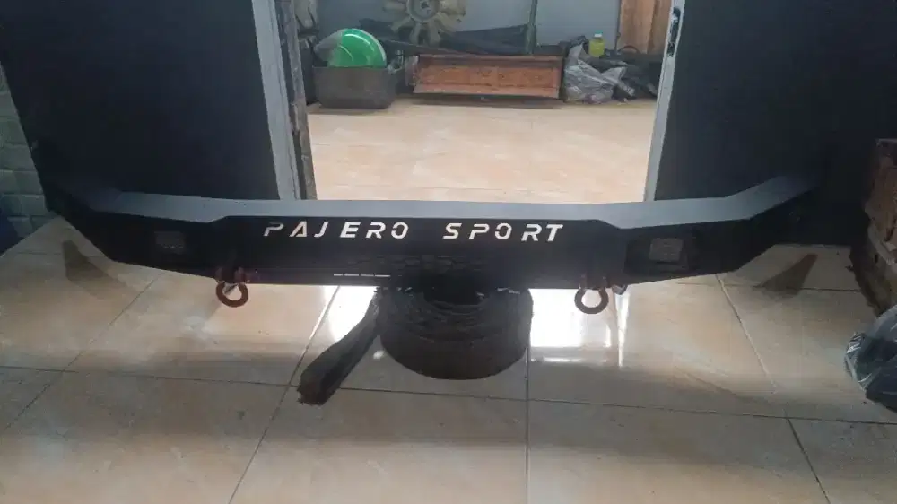 Towing pajero sport
