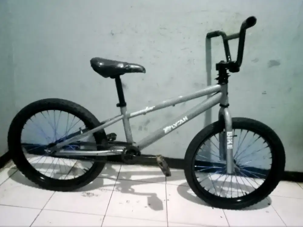 Dijual sepeda BMX ukuran 20 merek SENATOR