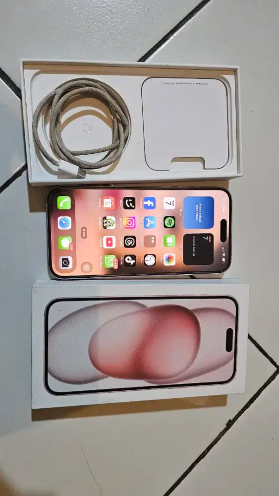 Iphone 15 plus mulus like new nominus apapun hb 88%