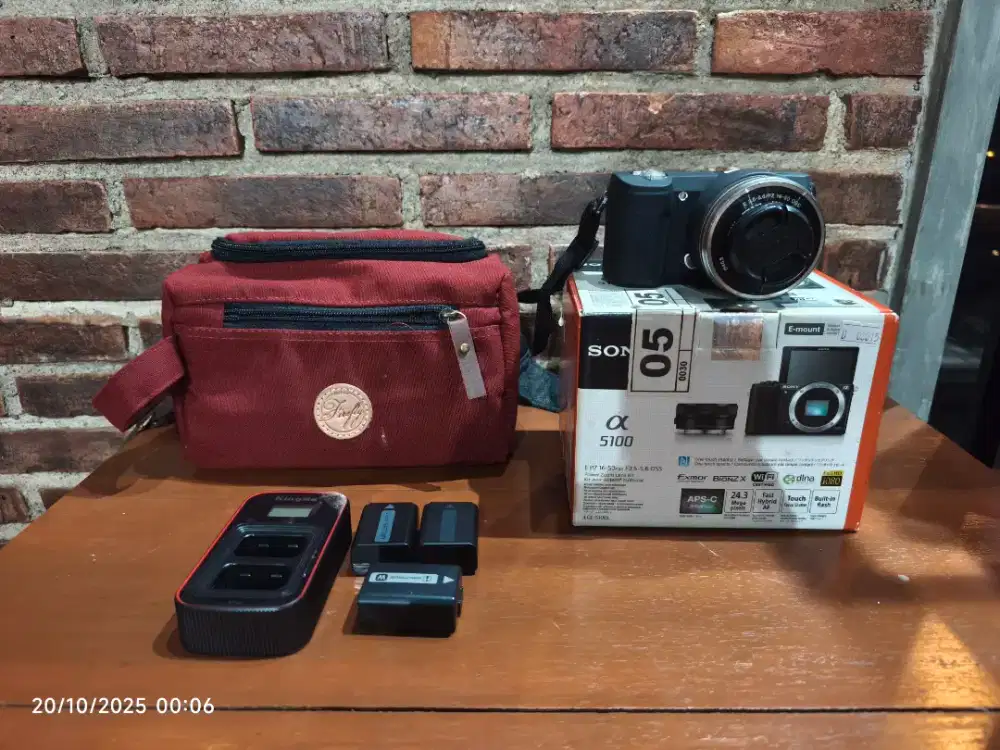 Sony A5100 Like New Kit Fullset Banyak Bonus