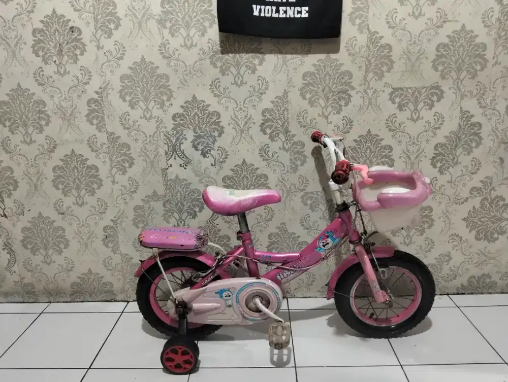 sepeda BMX anak ukuran 12 untuk umur 3-4 tahun