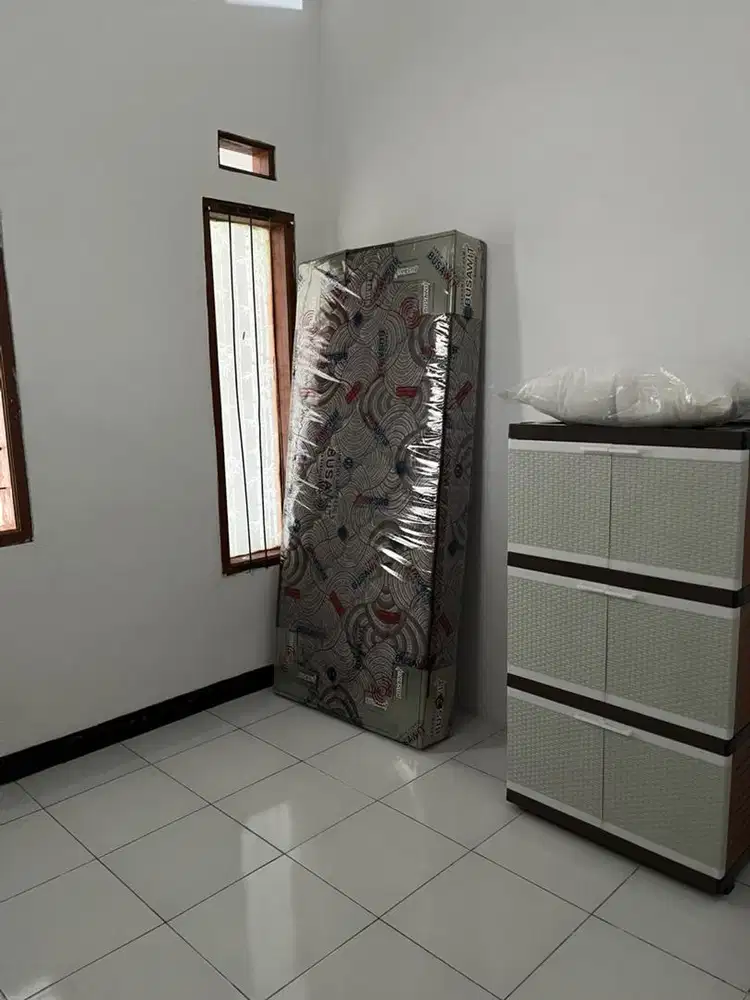 Terima Kost putri gunung batu dekat kampus analis dan gizi