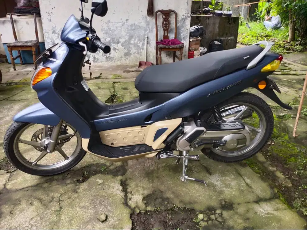 YAMAHA NOUVO SPORTY