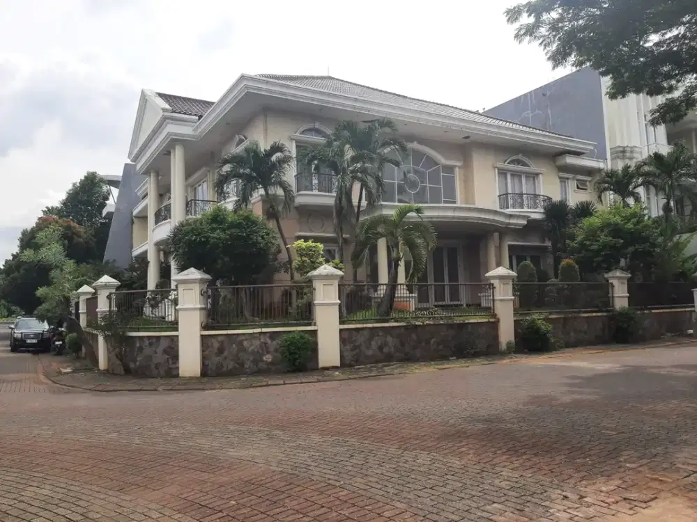 Rumah murah Villa Gading Indah Kelapa Gading 30x26m 2 lantai, di bawah NJOP