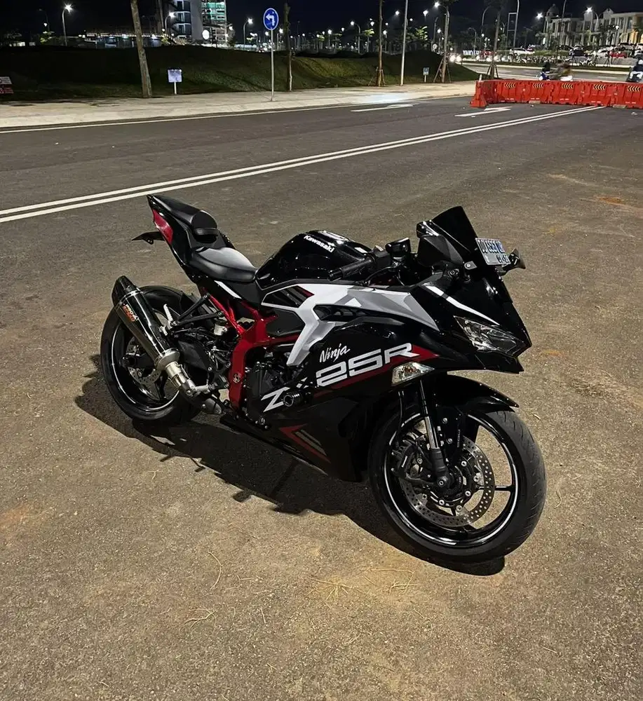 Kawasaki Ninja ZX25R