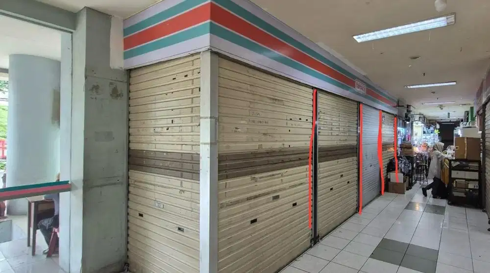 Pusat Grosir Surabaya Lokasi emas paling depan pintu Utara A5-8