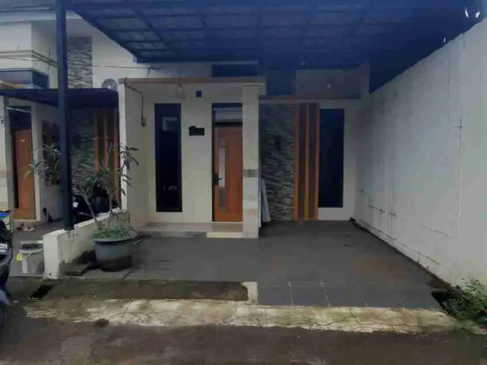 Di Jual Rumah Take Over DP 55 Jt Di Dekat Pemda Cibinong Bogor
