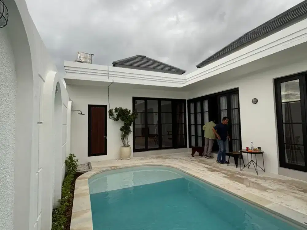 Modern Fully Furnished Villa for Leasehold in Seminyak