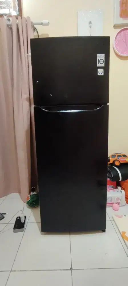 Jual kulkas LG 2 pintu