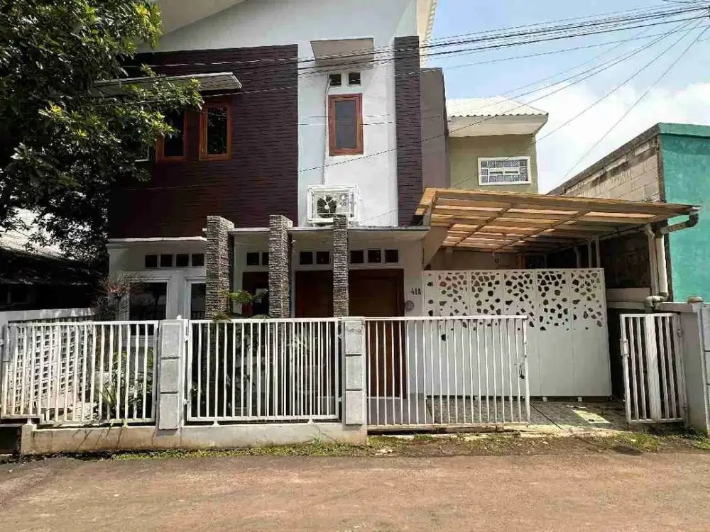 5 Menit dari PINTU UI Luas 114 meter Harga NEGO Lokasi Strategis