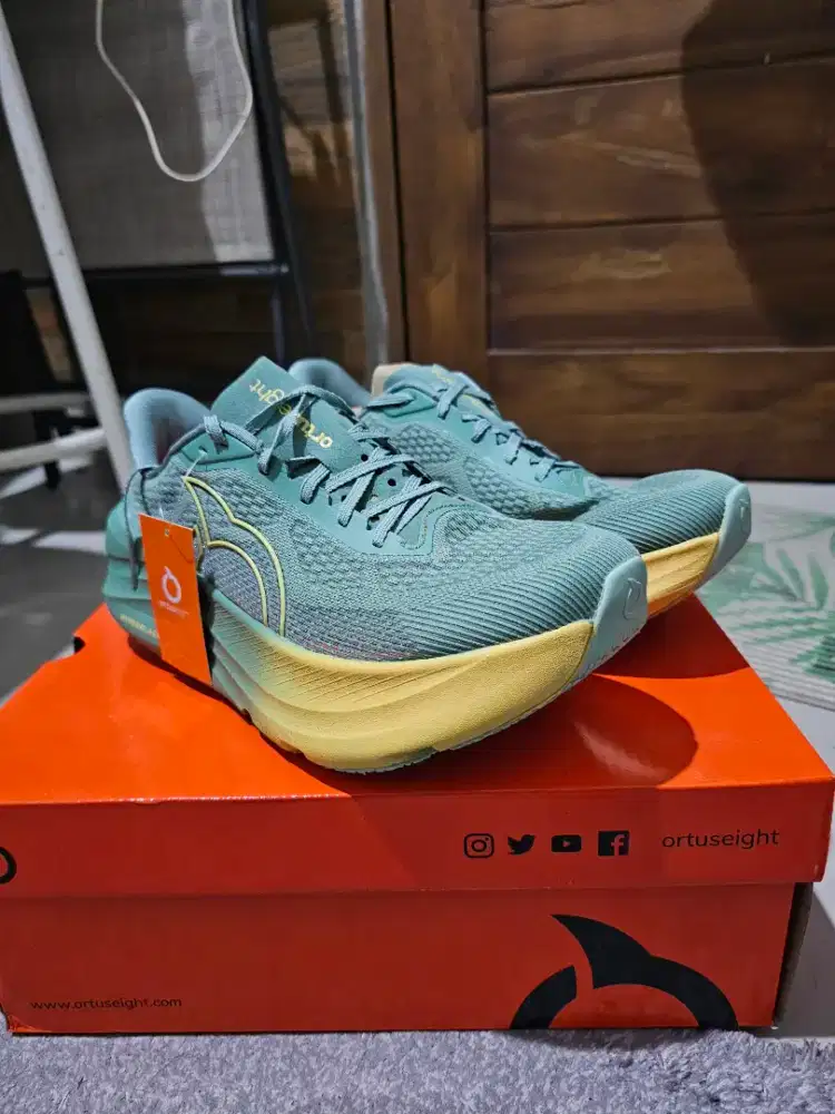 Jual Sepatu Running Ortuseight Hyperblast 2.1 Sage Green New Size 43