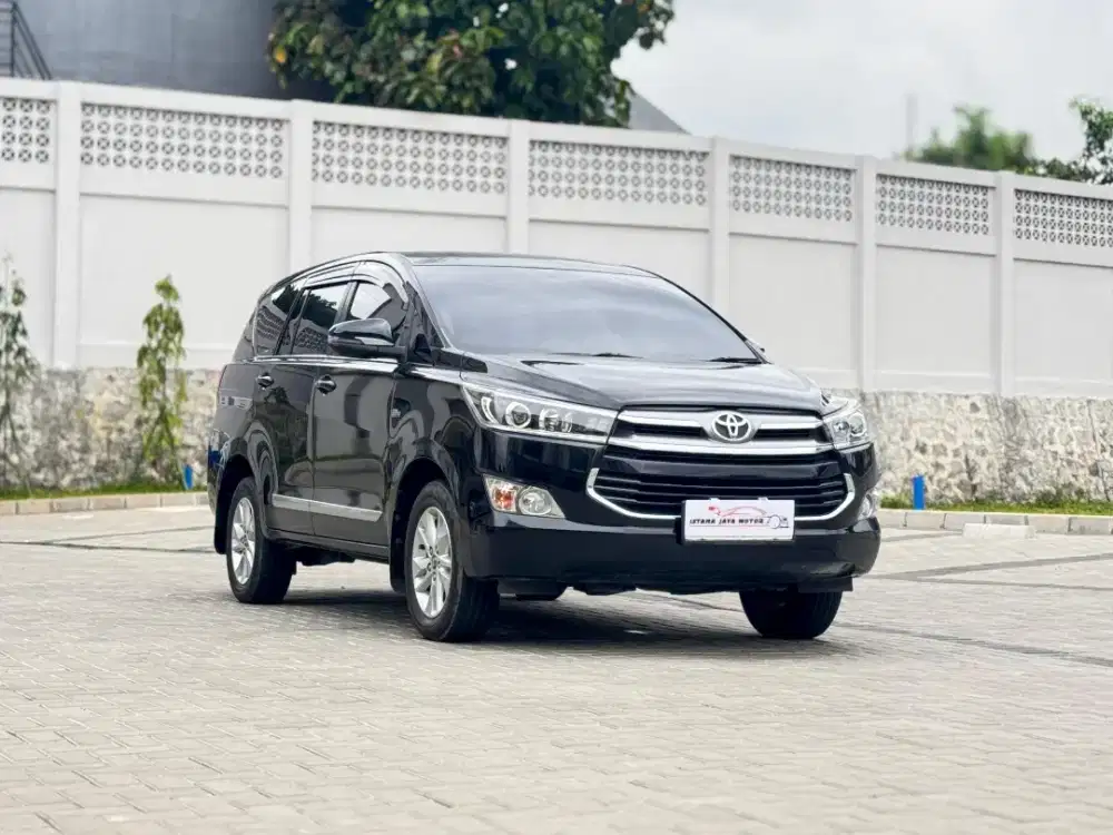 TOYOTA INNOVA 2.0 V 2019
