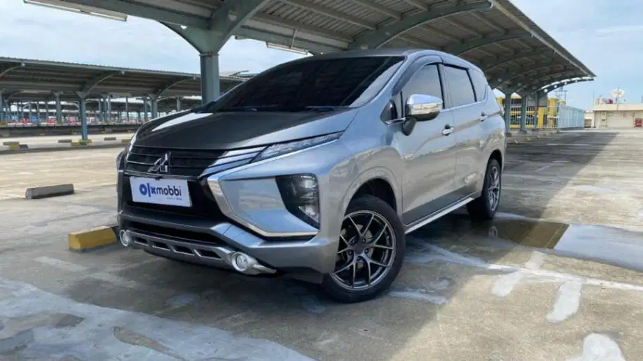 LOW DP Mitsubishi Xpander 1.5 Ultimate Bensin-AT 2017 WYP
