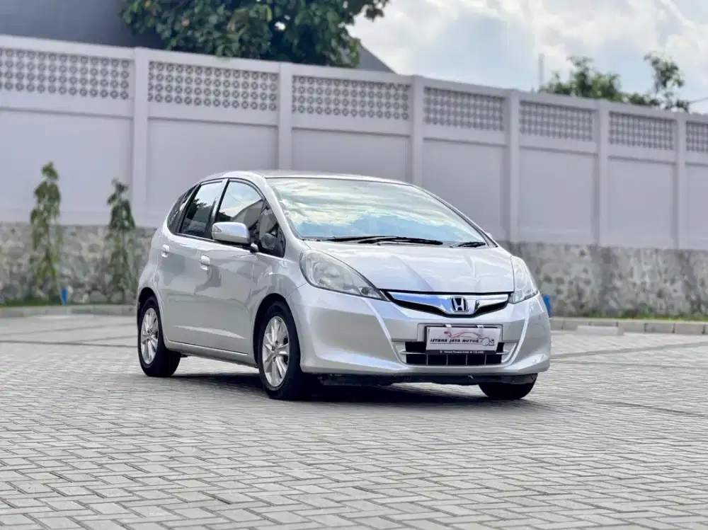 HONDA JAZZ 1.5 S 2013