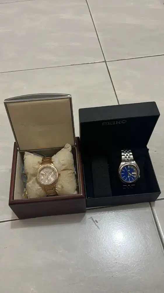 Jual jam Ac Wanita dan Seiko Pria Like New