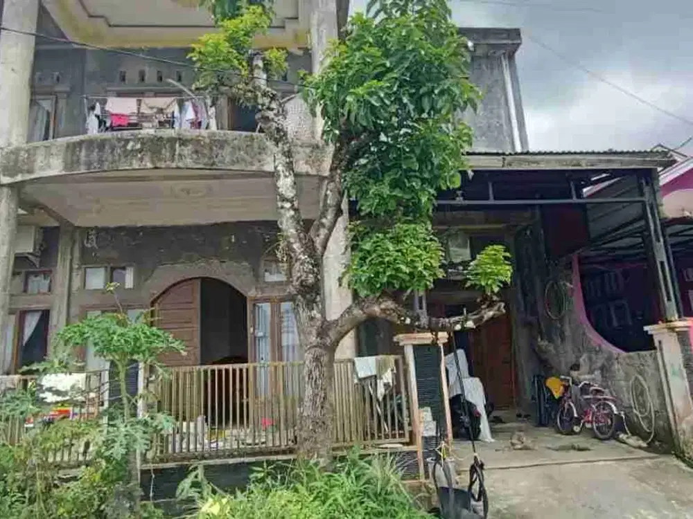 Rumah di pauh padang