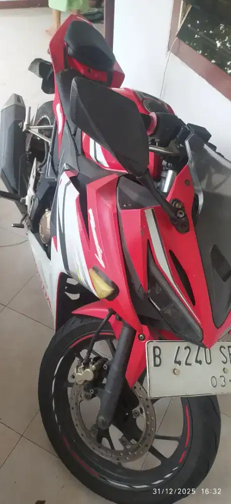 Jual motor murah tanpa nego  CBR 150CC 2018