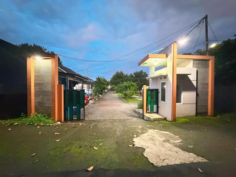 Rumah Cluster Depan Taman di Jatiasih