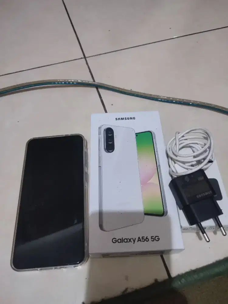 Samsung a56 5G 12/256 White