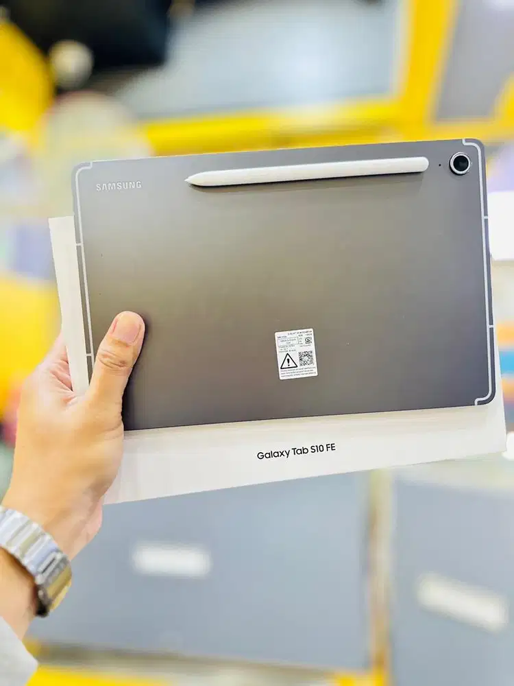 Samsung S10 FE 8/128 3 Bulan pakai