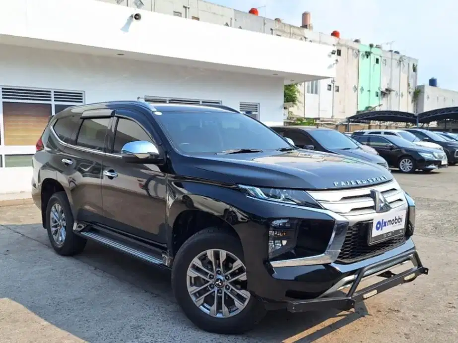 DP RENDAH Mitsubishi Pajero Sport 2.5 Exceed 4x2 Solar-MT 2021 FJI