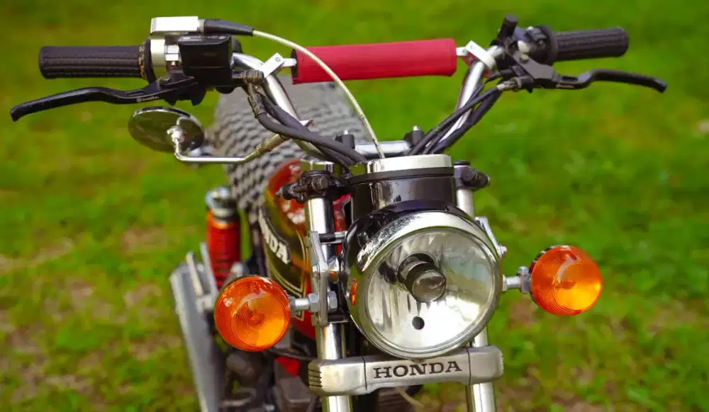 Honda cb mesin megapro mono