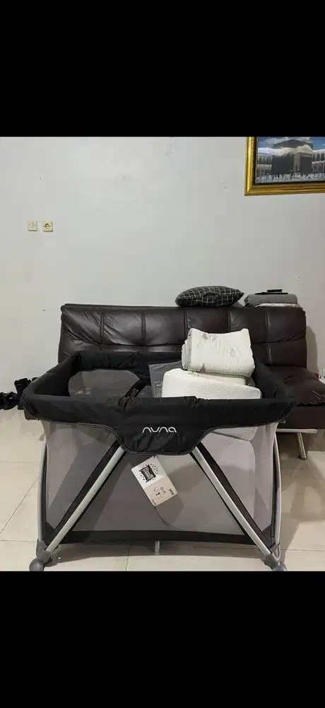 Nuna sena baby box