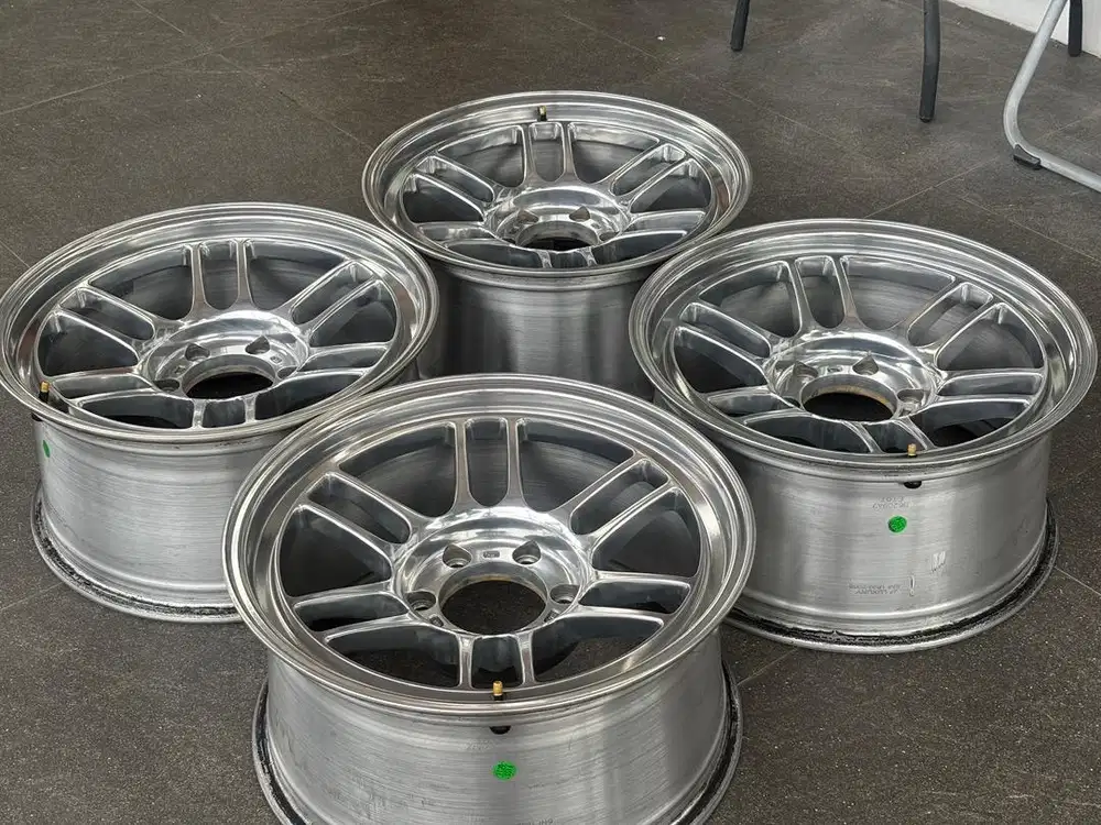 Velg RPT high polish Ring 18 lebar 9 et 0 6x139,7