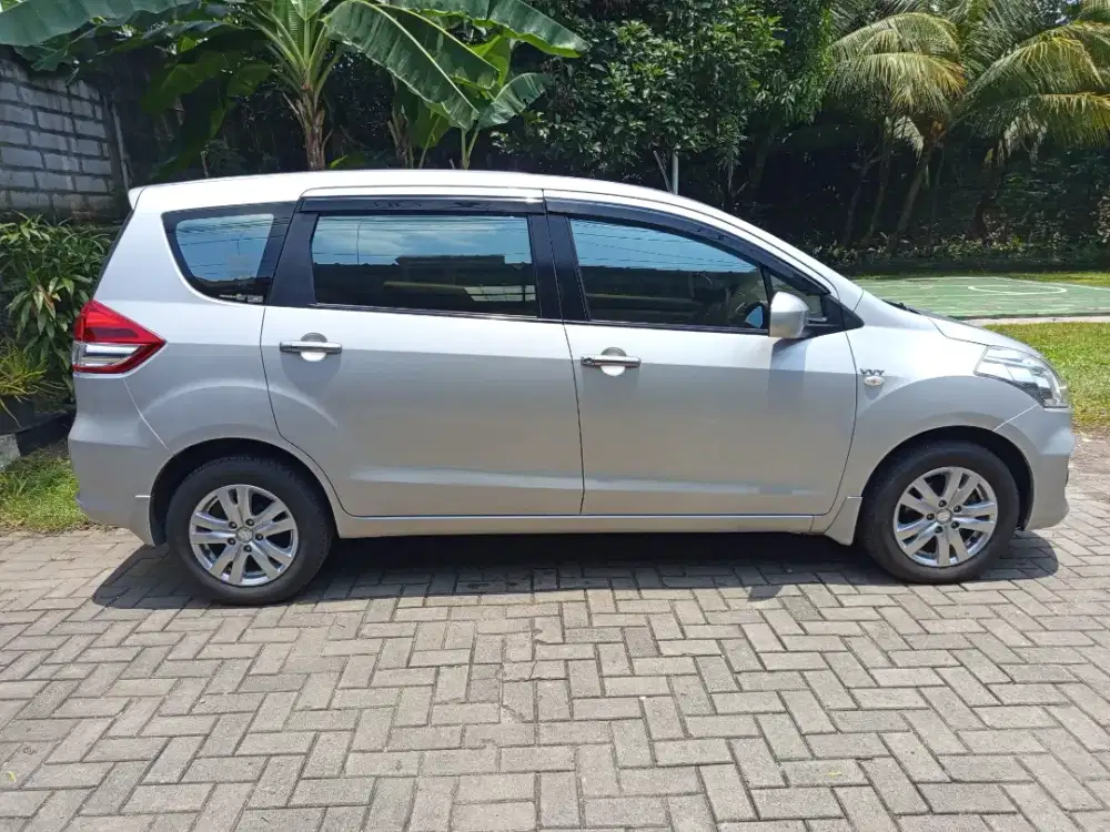 Dijual Suzuki Ertiga GL M.T 2017