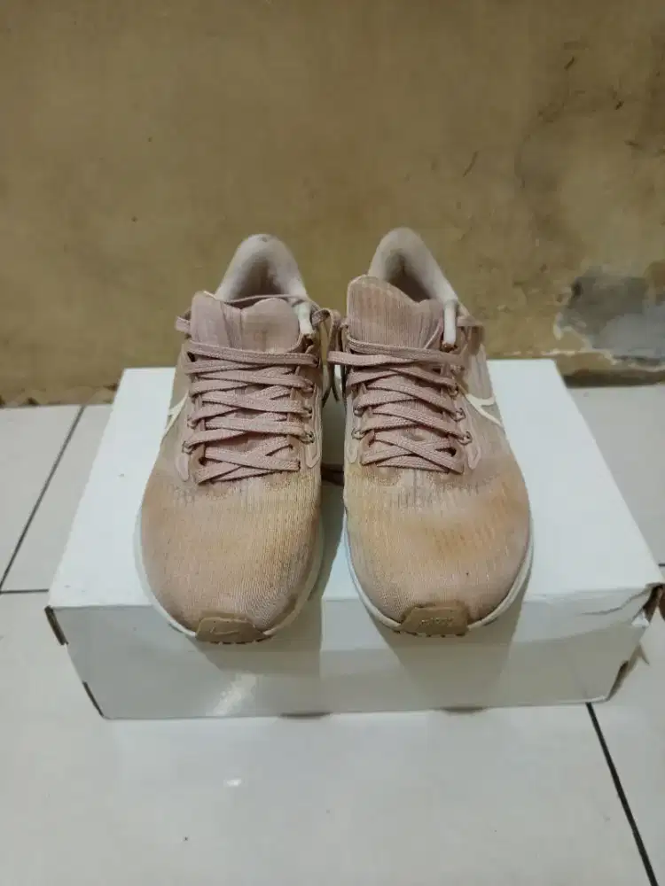 Sepatu bekas NiKe