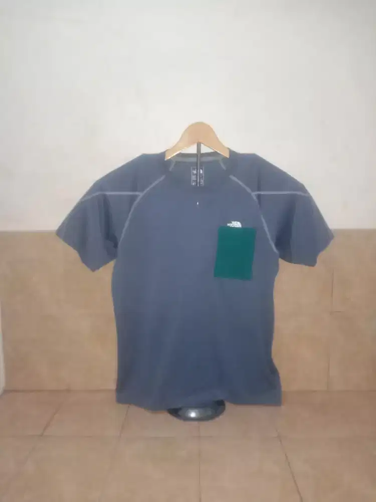 Tshirt The North Face Second