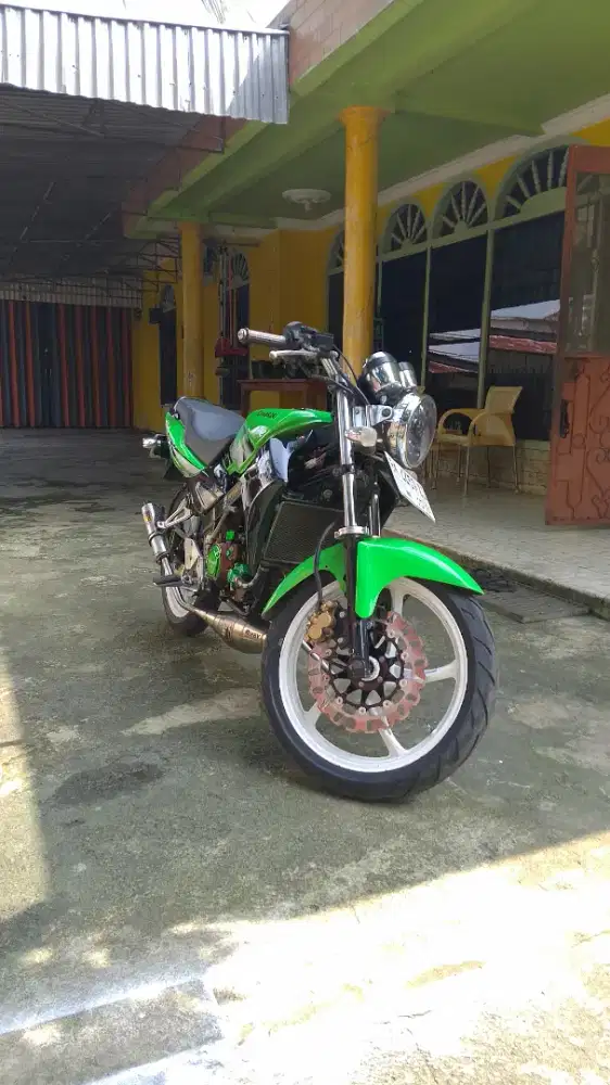 Kawasaki ninja 2tak
